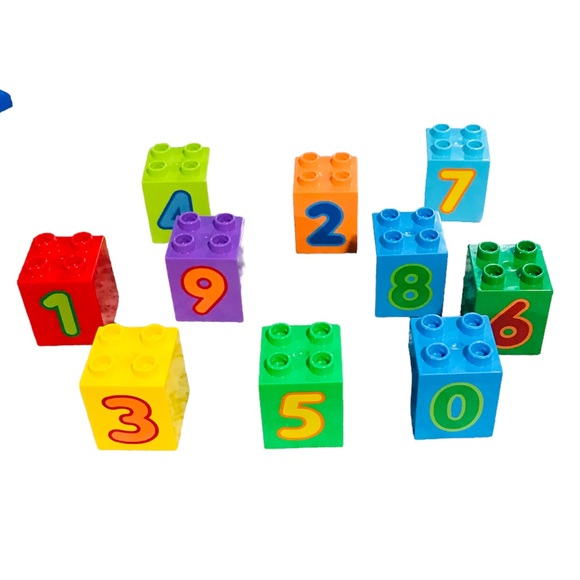 Lot Of Lego Duplo Building Blocks Cars Flowers & People - Picture 3 of 6